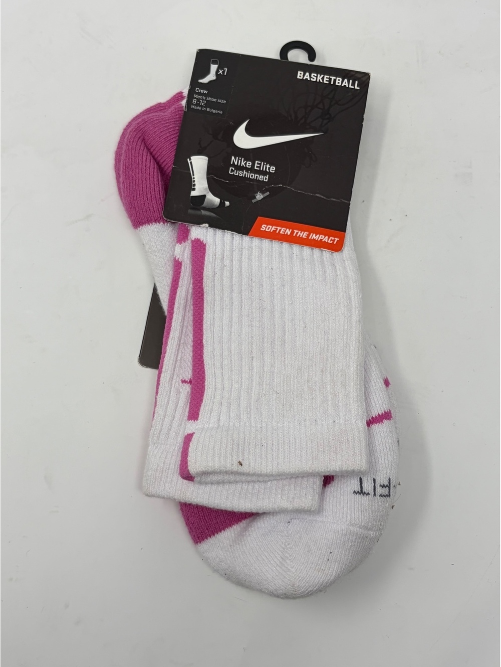 Nike Elite Cushioned Basketball Socks - White and Pink, Size